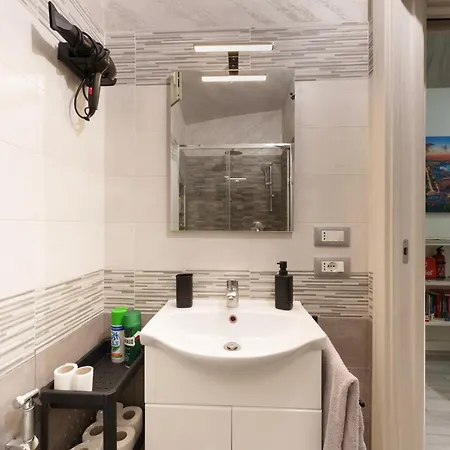 La Casa Della Nonna - Quartierispagnoli 4* نابولي